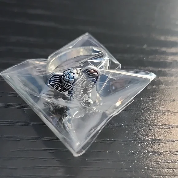 Silvertone Elephant Ring - Picture 4 of 4